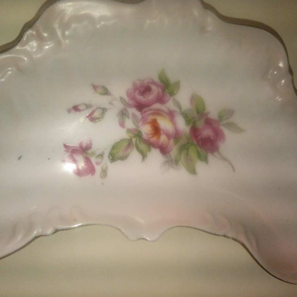 VINTAGE BONE DISH CHINA  NO NAME ONLY G 859